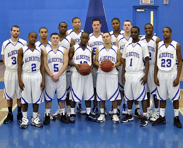 Falcons Advance to Finals in Exciting Fashion 78-76