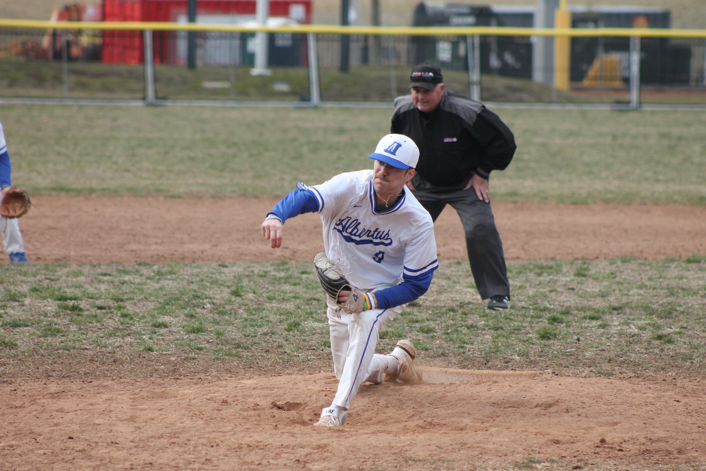 Baseball Drops Conference Twinbill to Dean