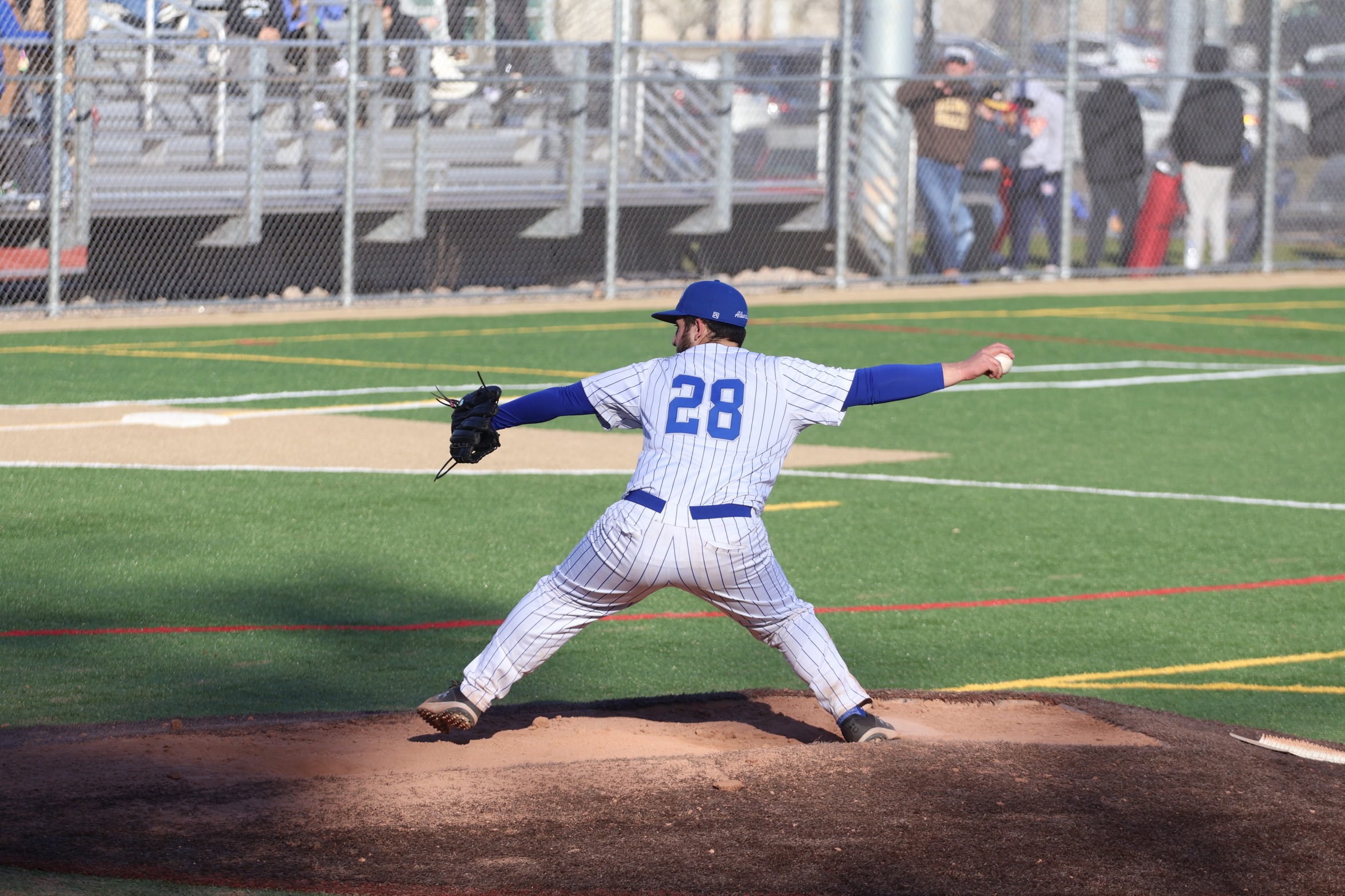 Baseball Battled Back-and-Forth in Doubleheader Split at USJ