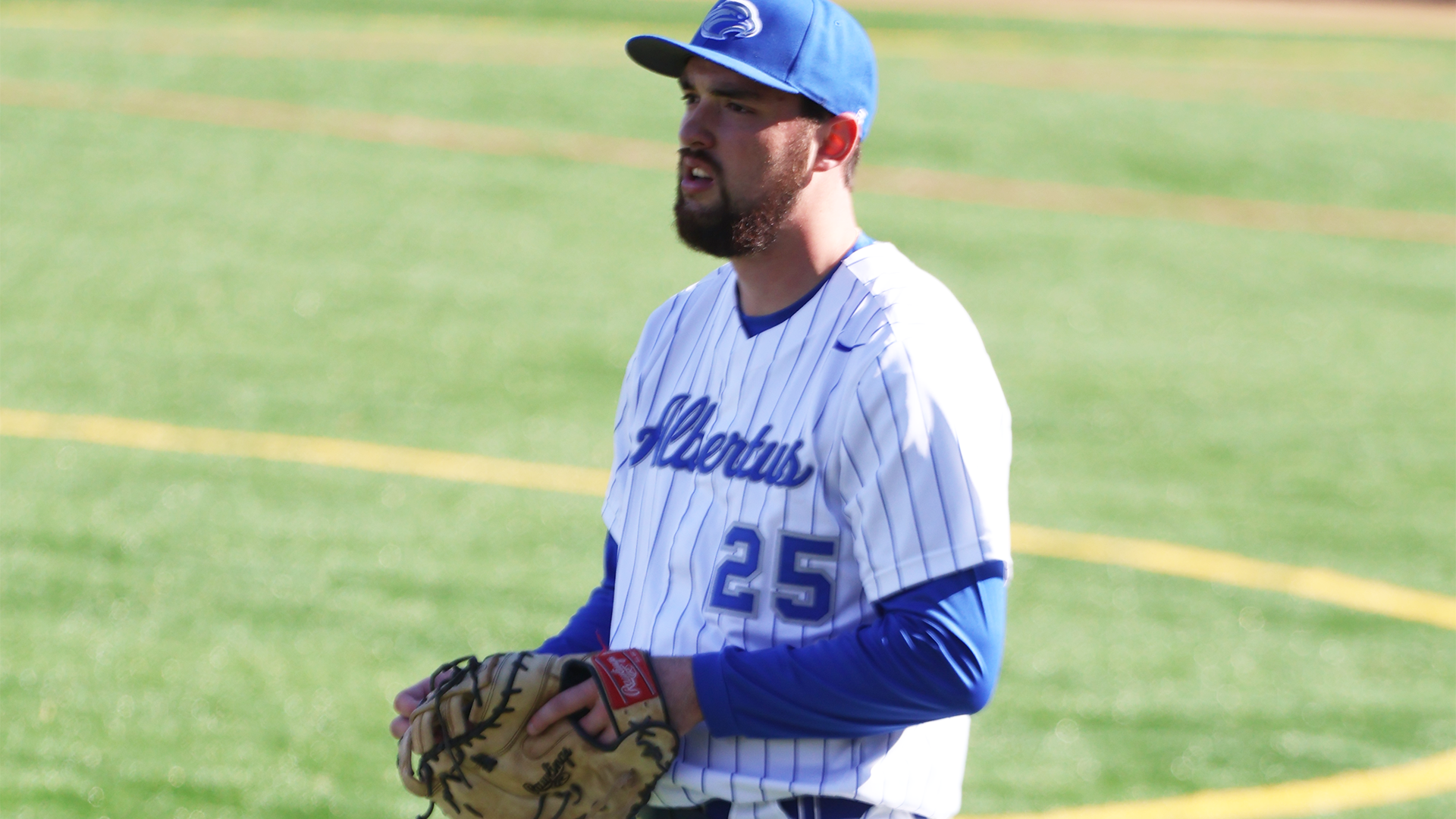 Baseball Drops Doubleheader Against Elms