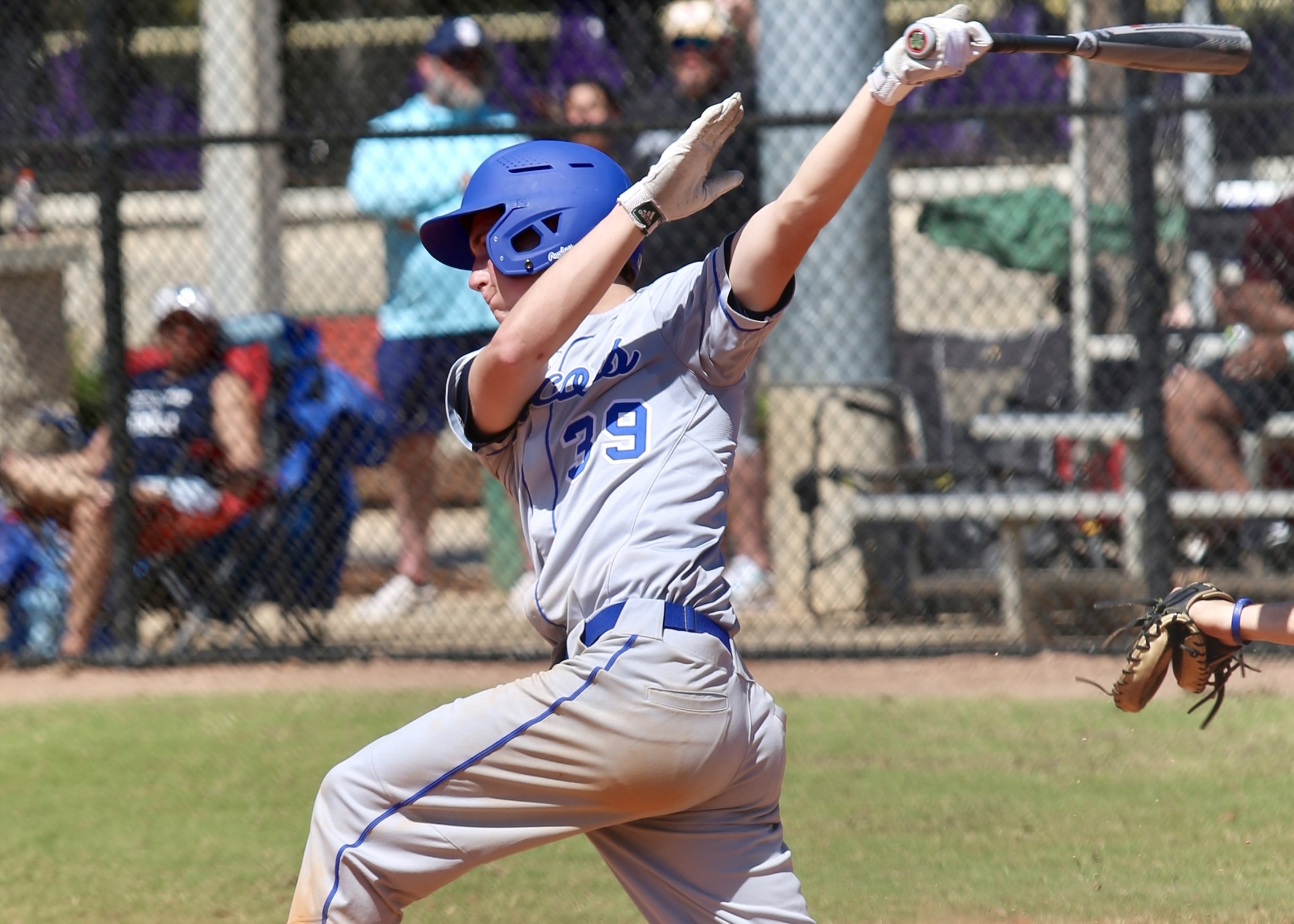 Encarnacion and Grosso Combine for Six Hits and Four RBI as Baseball Defeats Wesleyan in a Back-and-Forth Battle