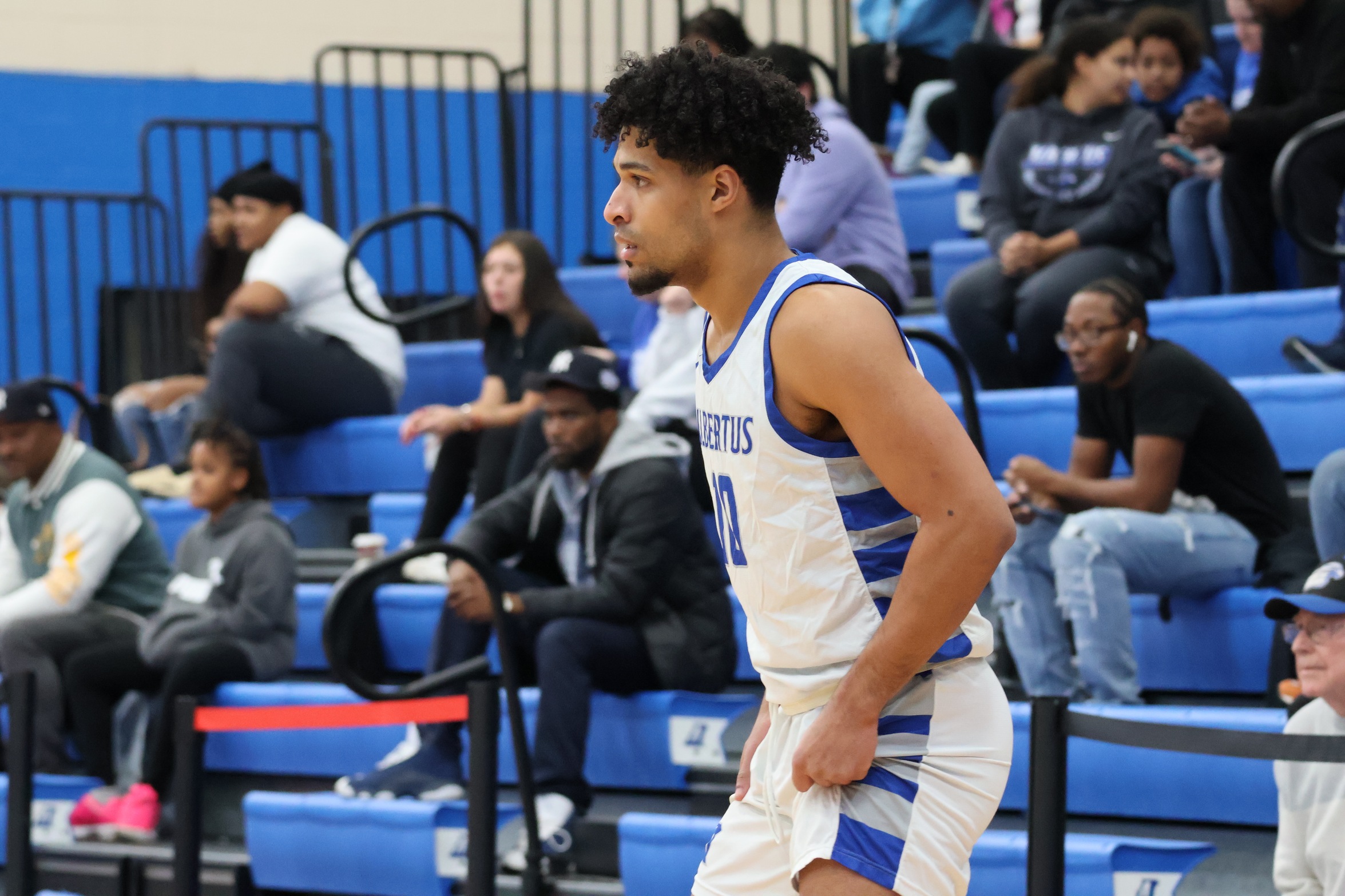 Men's Basketball Takes Over In Overtime To Defeat Saint Joseph's (Me.)