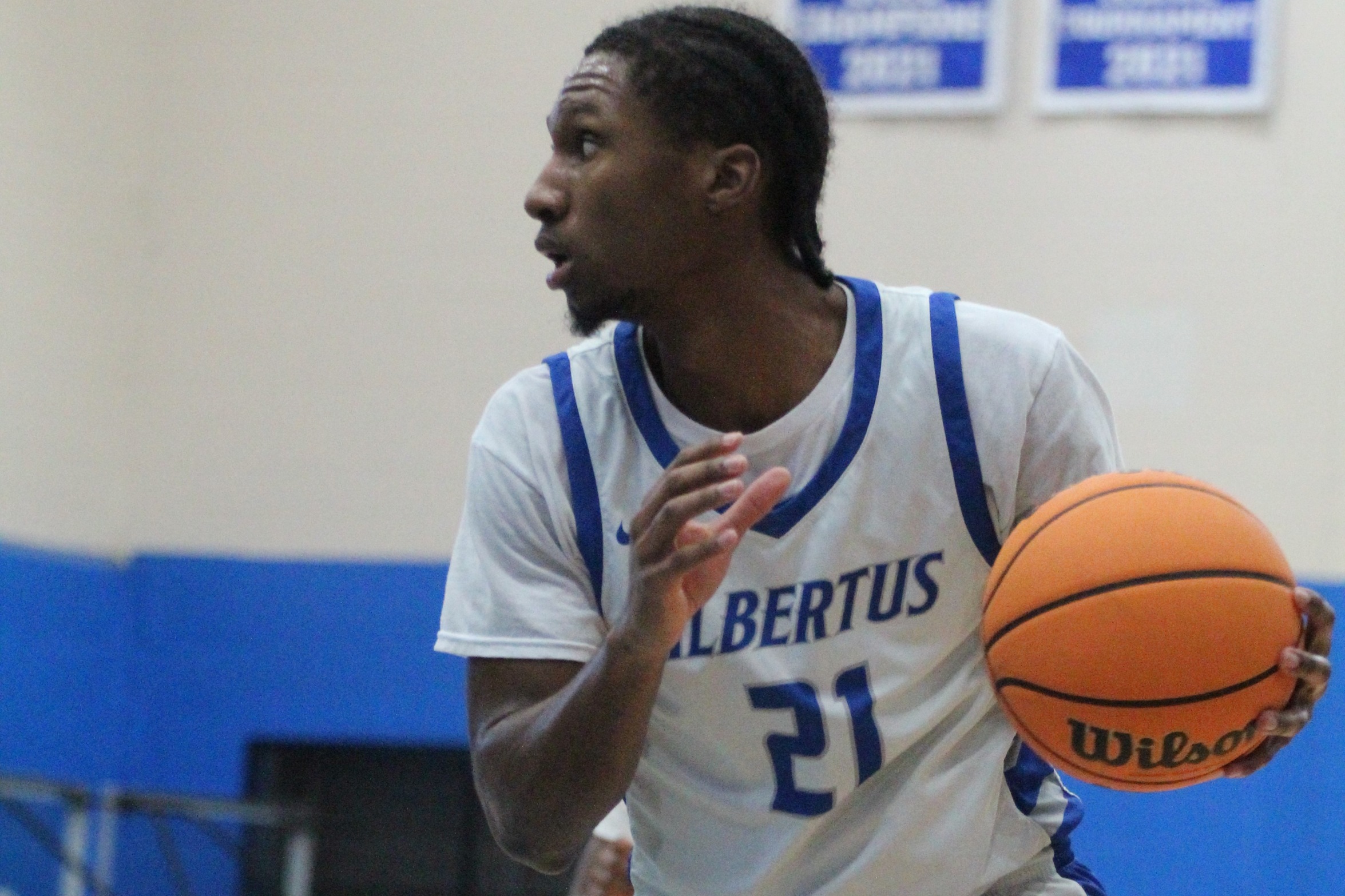 Monstrous Second Half Gives Men's Basketball GNAC Win Over Dean