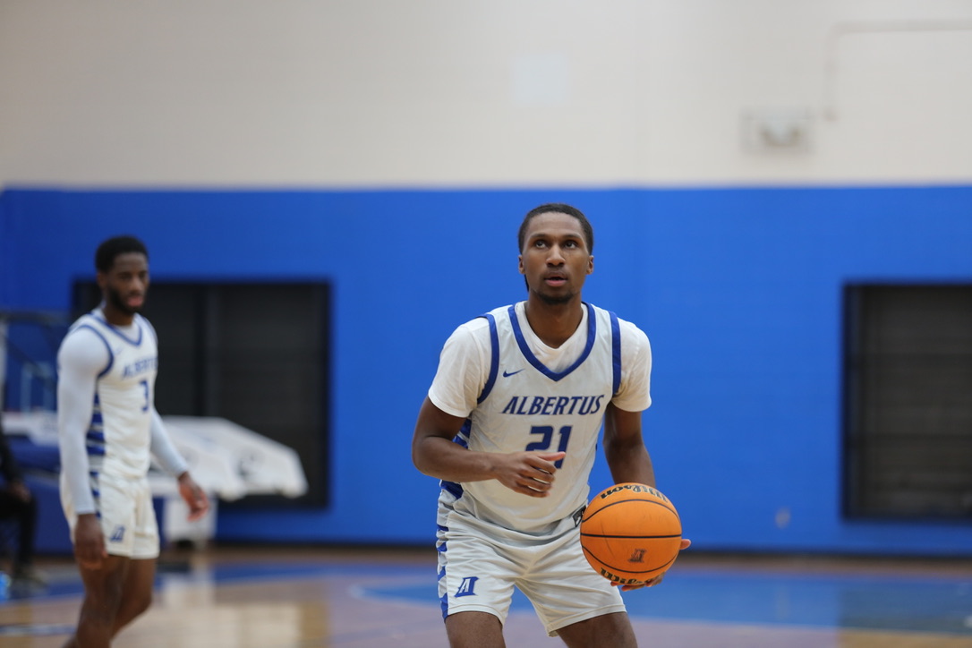 Kirkland's Career-High 26 Points Not Enough in GNAC Semifinals Loss to SJC (Me.)