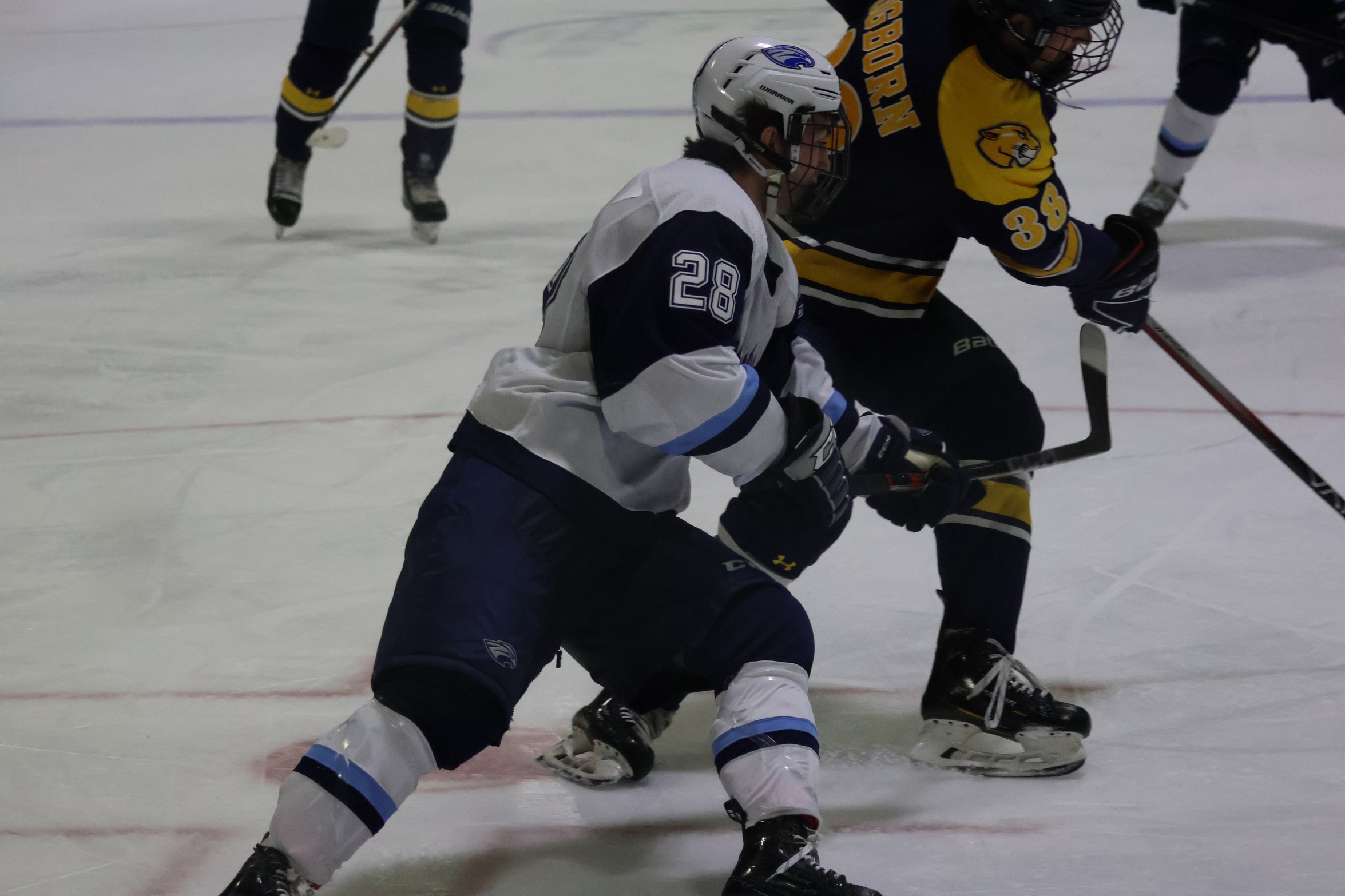 Men&rsquo;s Ice Hockey Defeats JWU Behind Zeth Kindrachuk&rsquo;s Hat Trick, 6-2