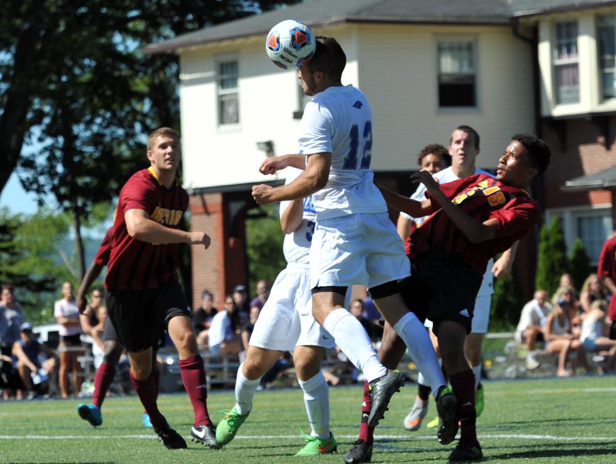 Photo by Ron Waite/Photosportacular