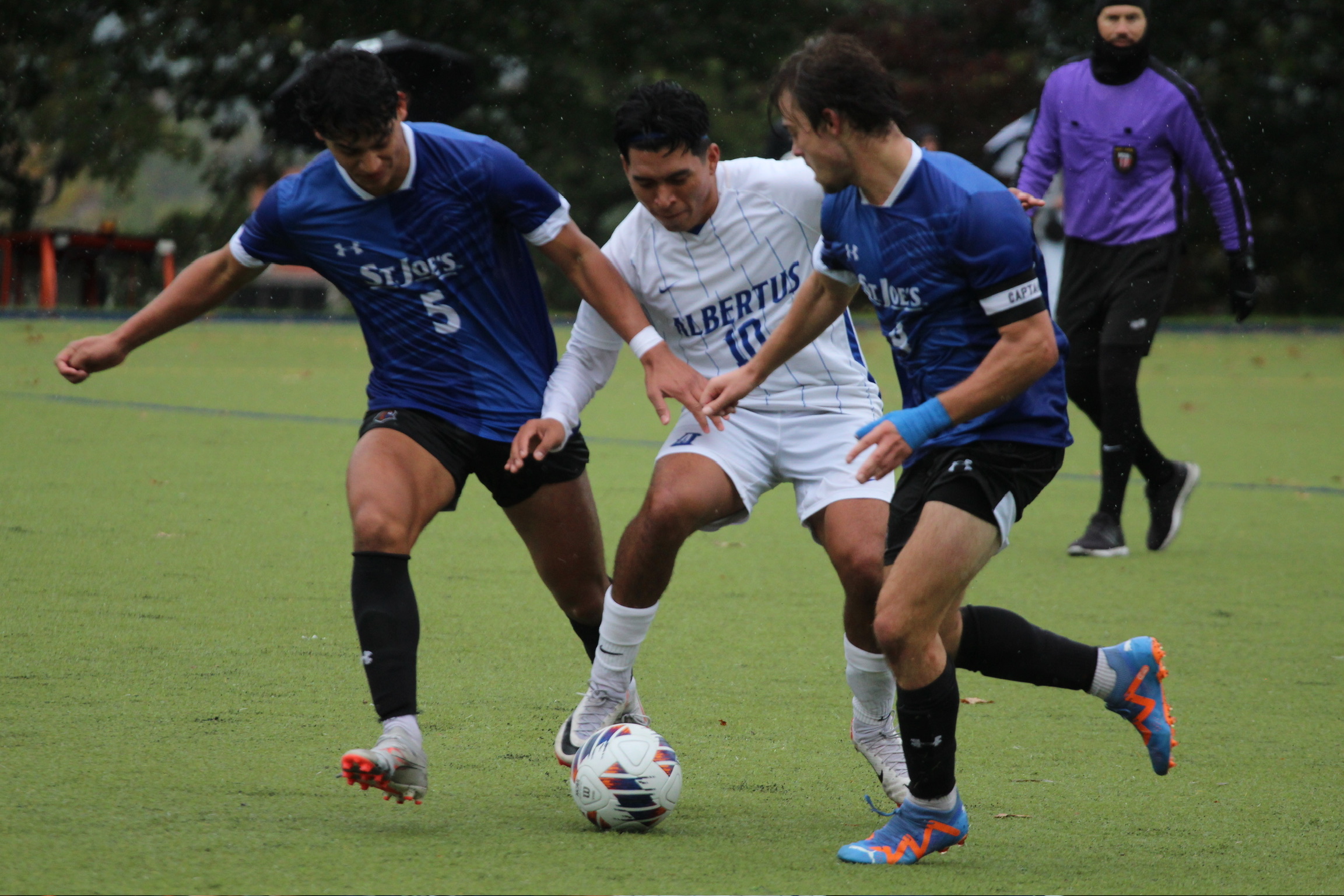 Men&rsquo;s Soccer Upsets the Monks on Homecoming, 2-0