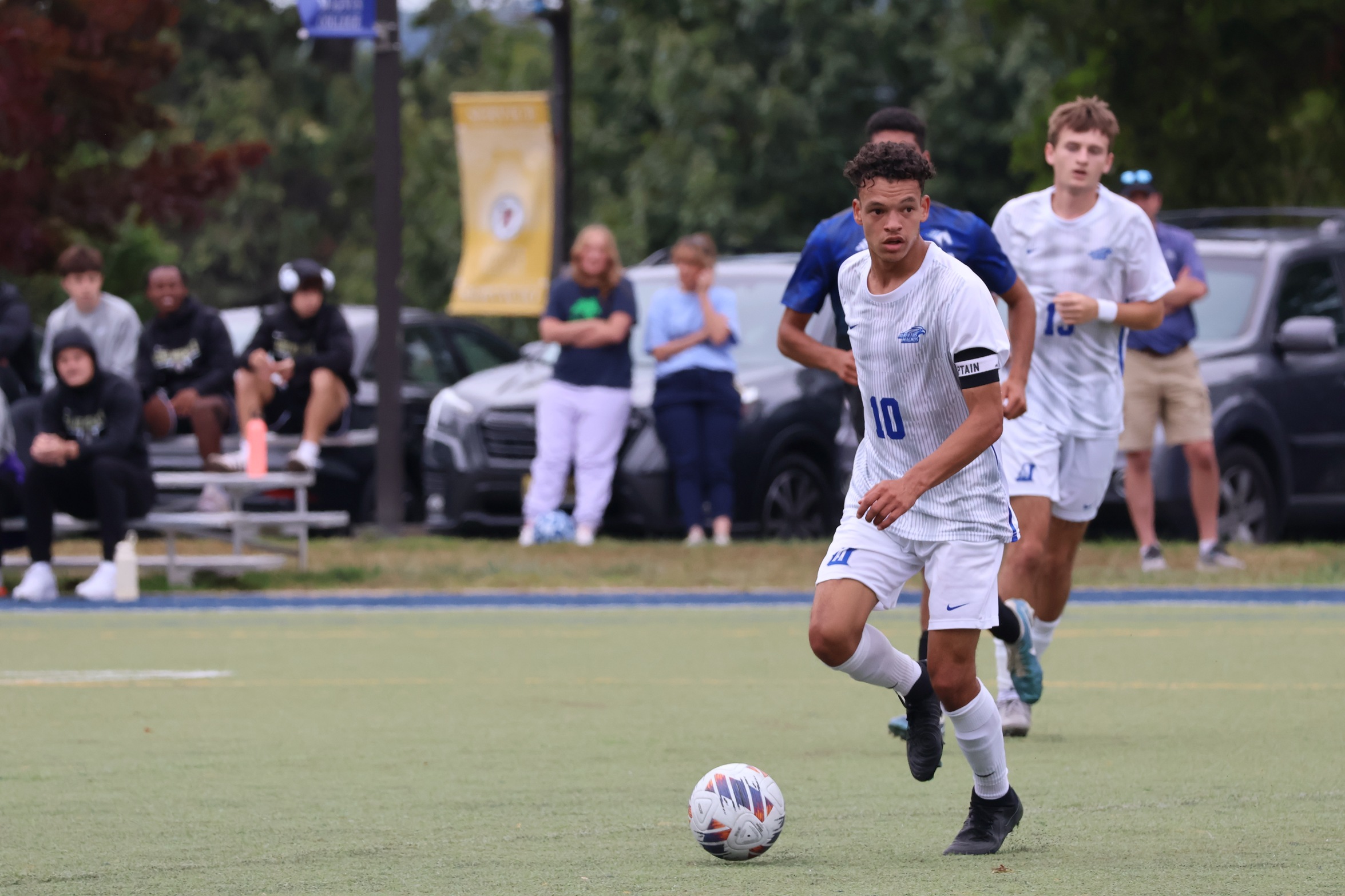 Stagnaro Has Three Assists as Men's Soccer Gets Shutout Win Over Elms