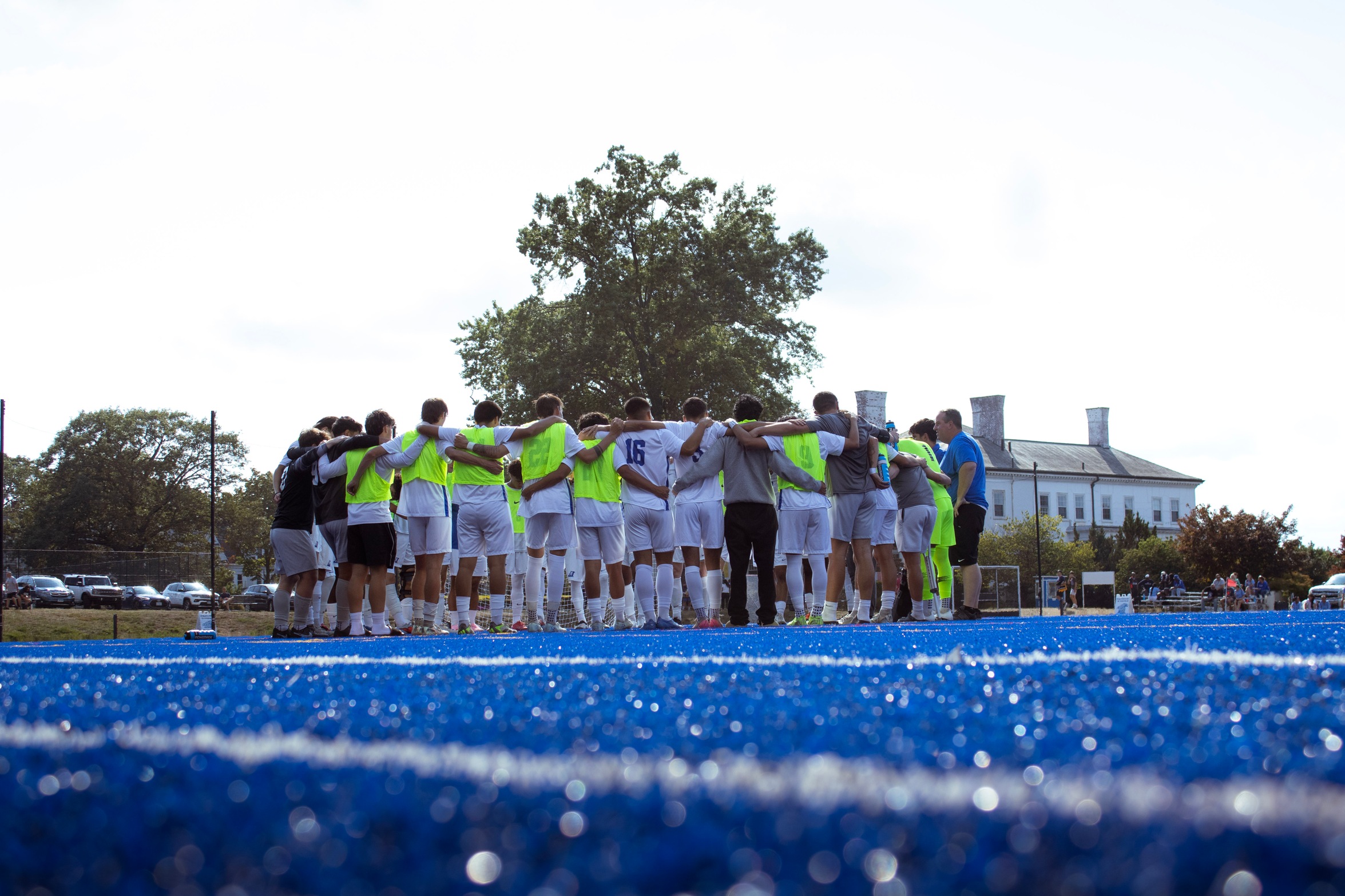 Men's Soccer Winning Streak Snapped In Loss To Rivier