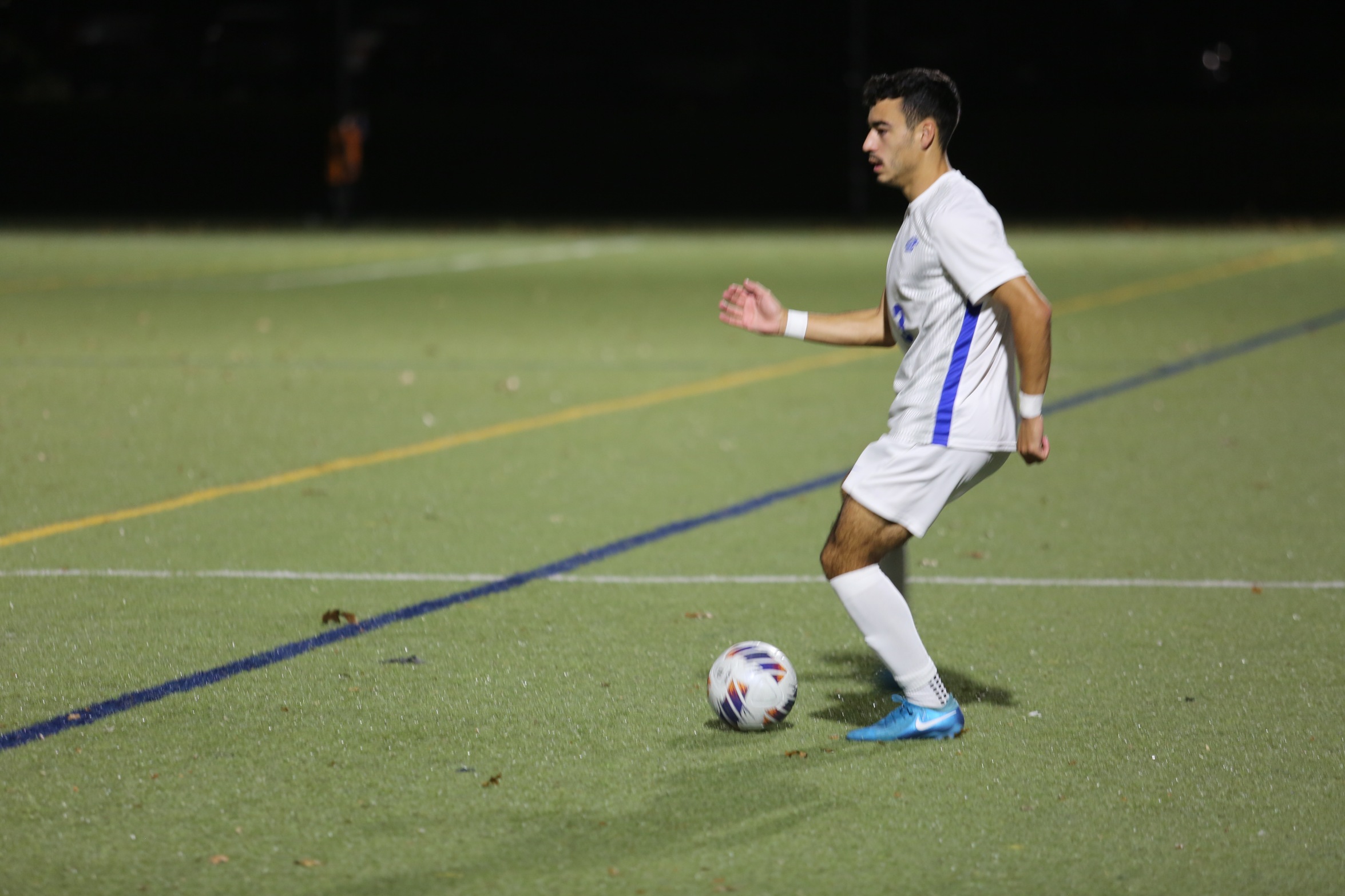 Men's Soccer Picks Up First Win, Blanks Old Westbury