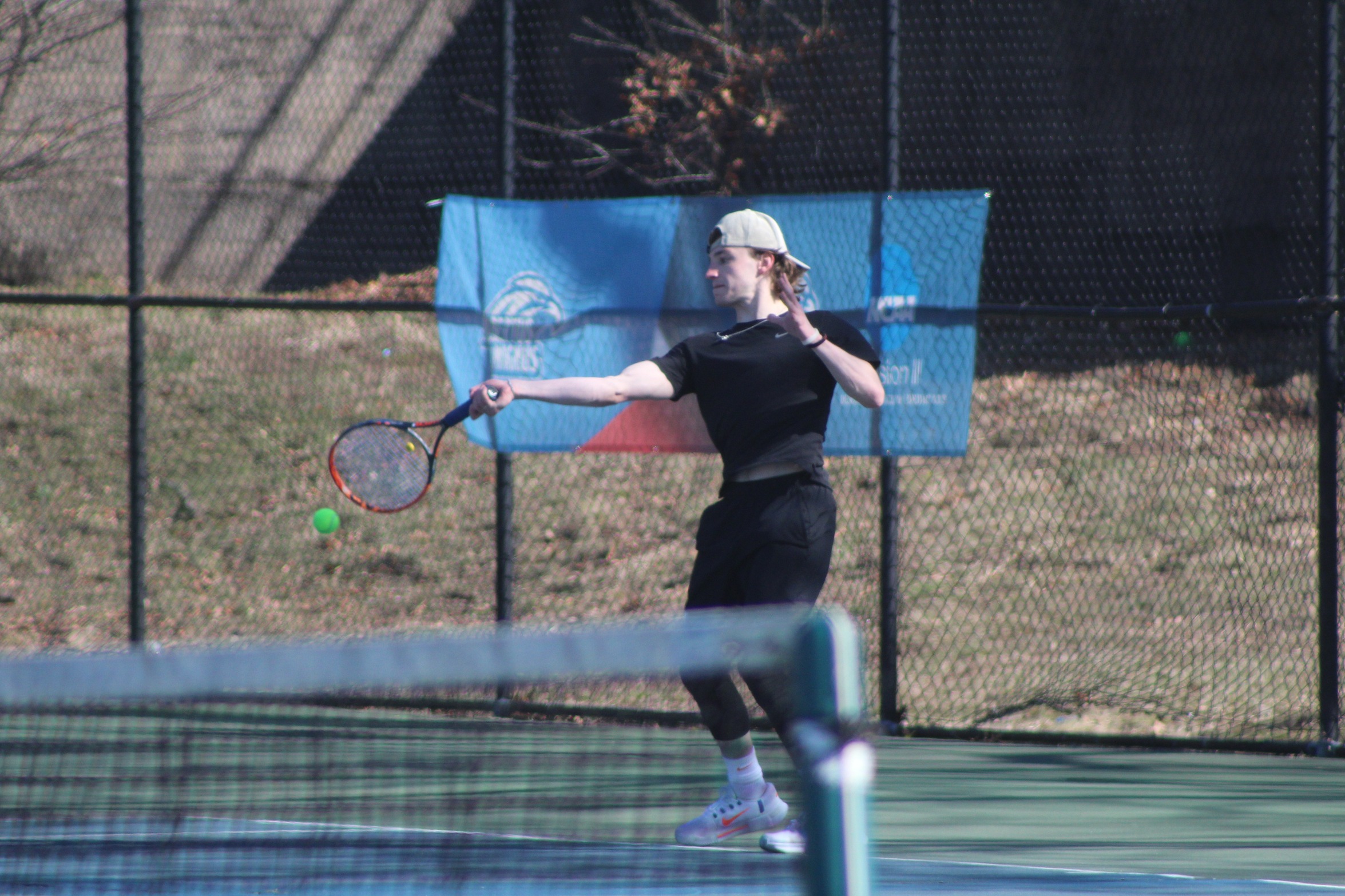 Men's Tennis Clinches Spot In CUNYAC Tournament After Shutout Win Over York