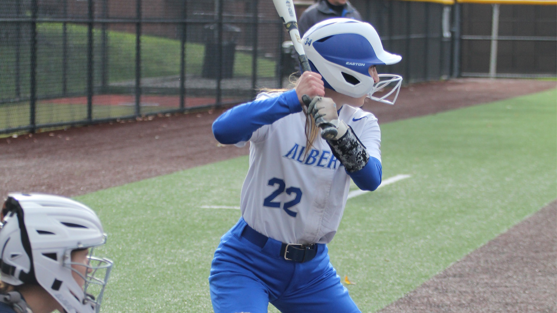 Softball Drops Back-to-Back Heartbreakers After Late Rallies by Augsburg and Occidental