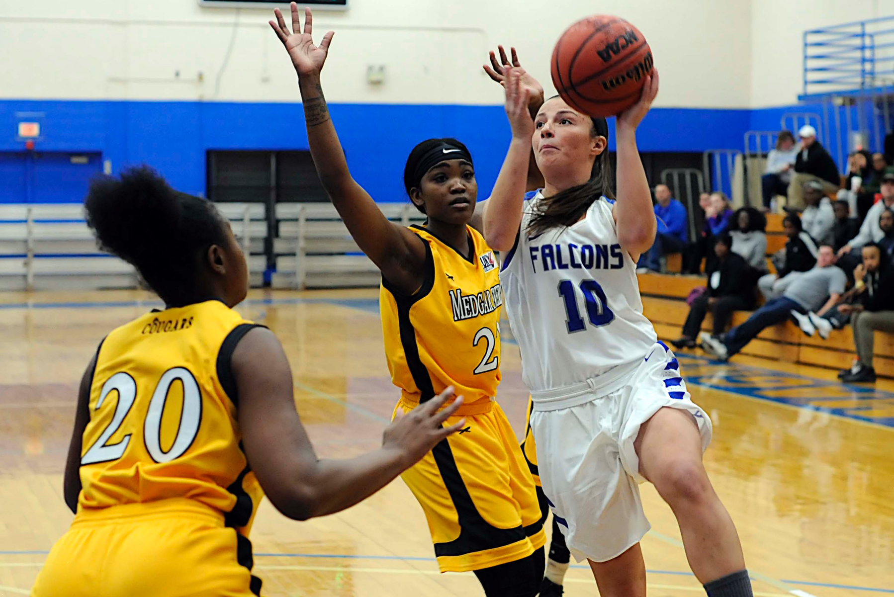 Photo by: Ron Waite/Photosportacular
