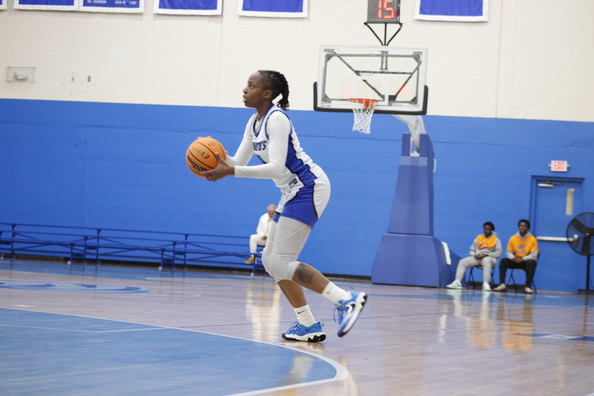 Women's Basketball Turns On The Jets In The Second Half To Defeat Anna Maria In GNAC Quarterfinals