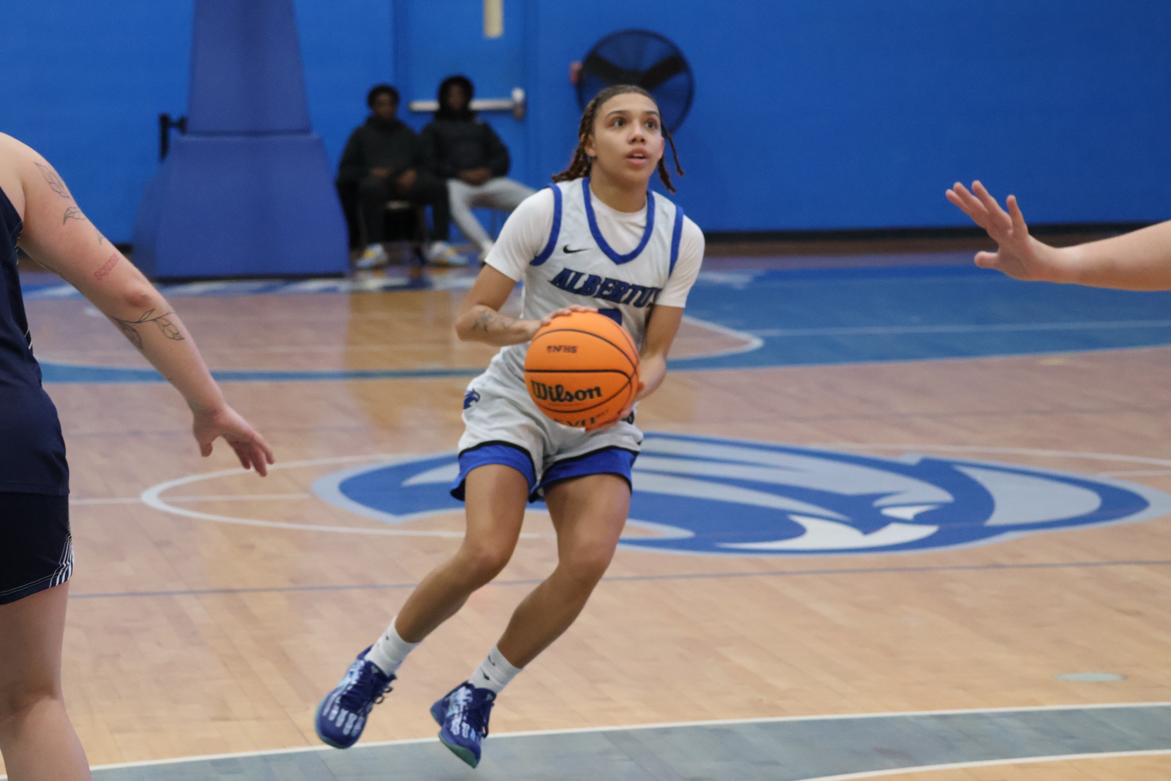 Velez Scores 31 In Women's Basketball Loss To NEC