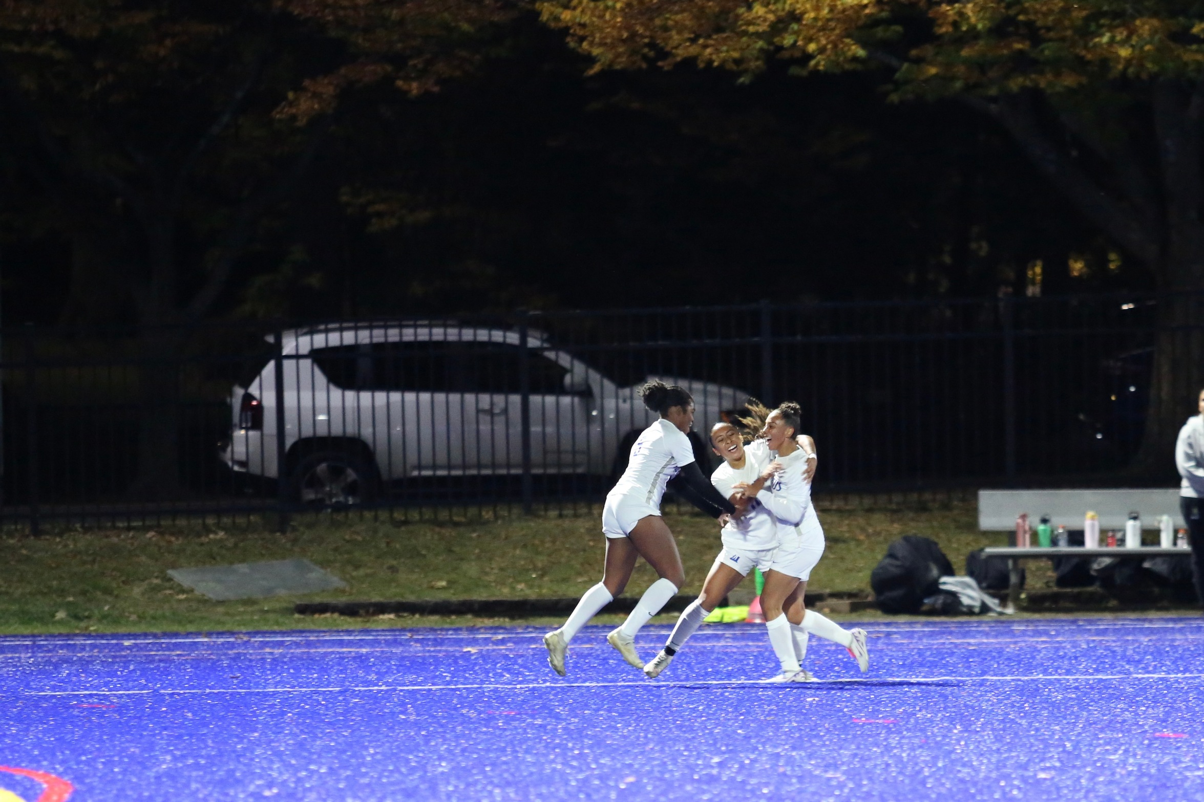 Women's Soccer Ties Program Record For Regular Season Wins In Victory Over Elms