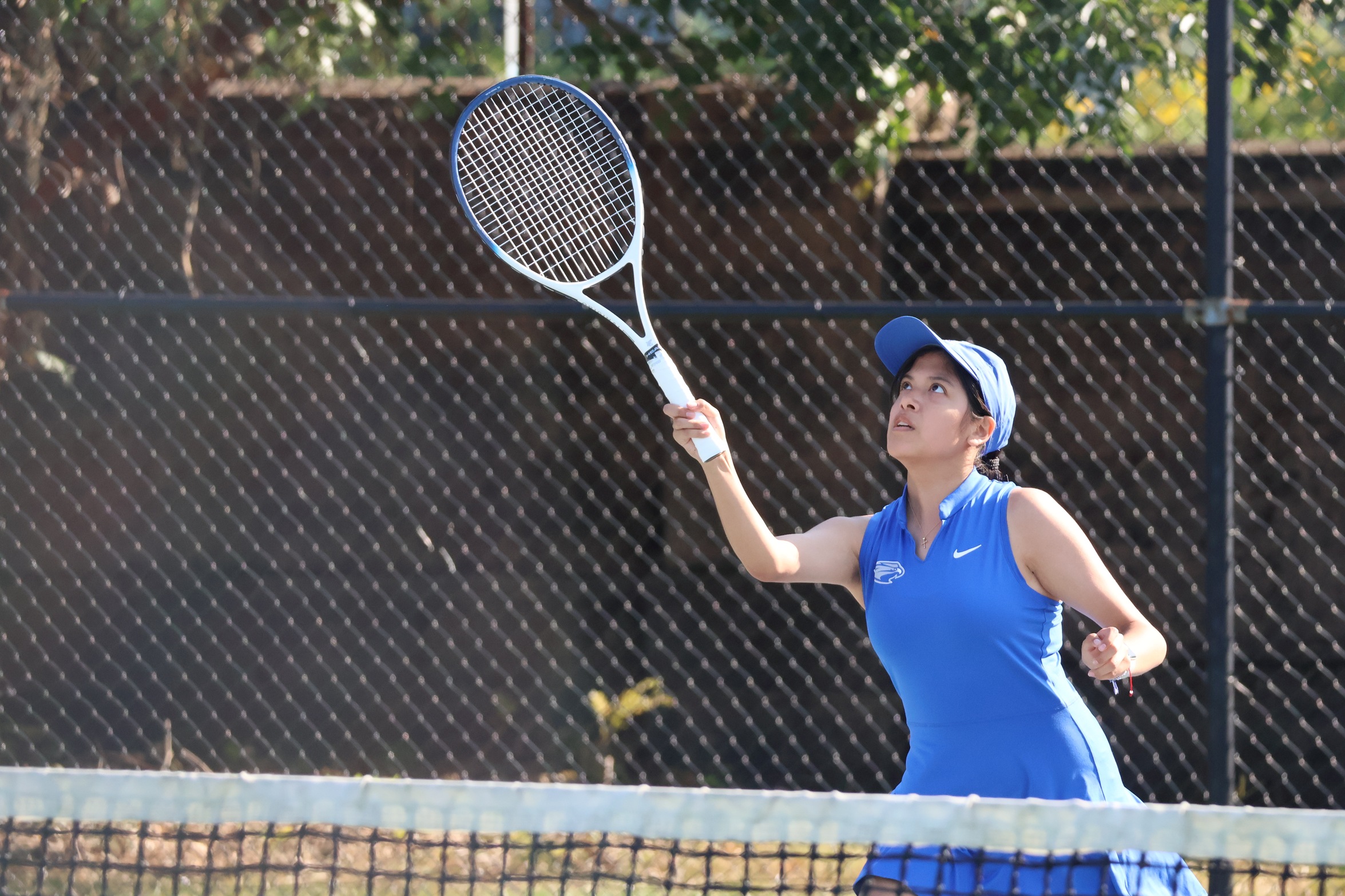 Women's Tennis Blanked By Simmons