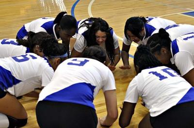 Falcons Fall 3-0 to Norwich in GNAC Opener
